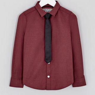 Комплект от тъмночервена риза с вратовръзка DMAT3112