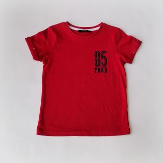 Червена тениска с надпис 85 TOUR DGE418