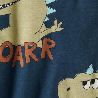 Tъмносива тениска с динозаври DHM1345